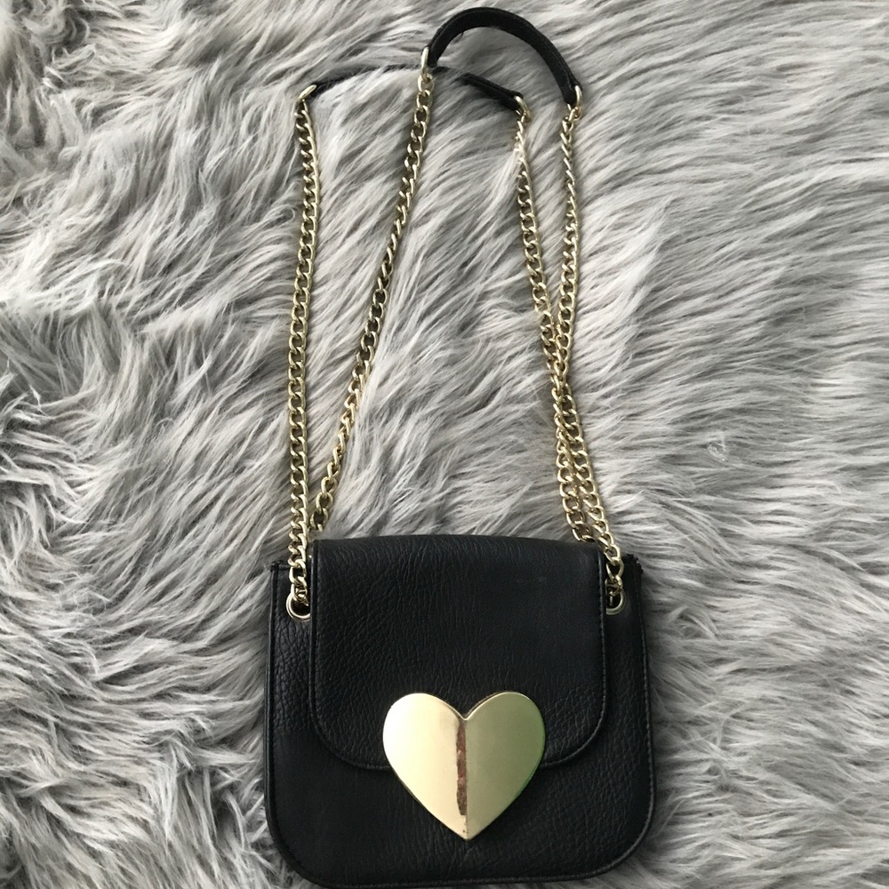 Black leather Cooperative heart lock purse